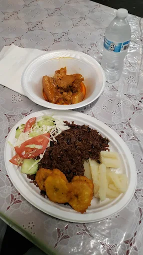 Platillo de El Malecón Restaurant: Restaurante Cubano TEX-MEX en Austin